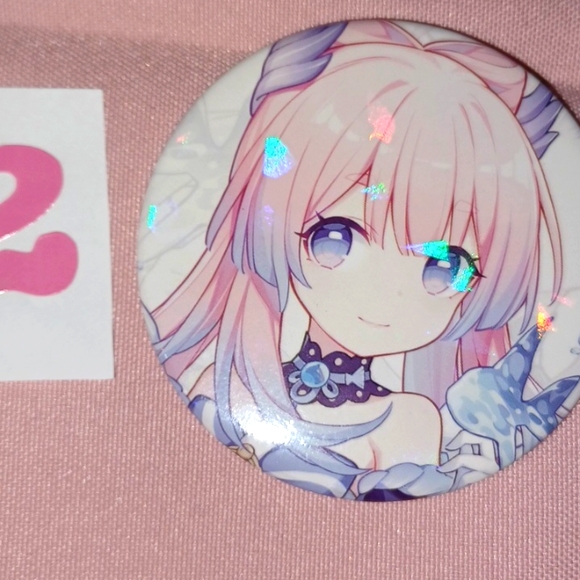 These 7 badges feature Anime characters - Picture 6 of 12